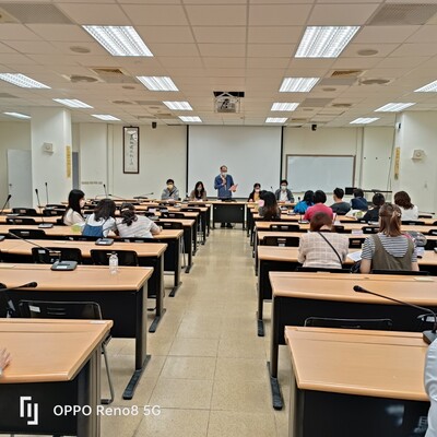111年11月19日馬祖區親師座談會暨大學多元入學方案、新課綱宣導家長說明會